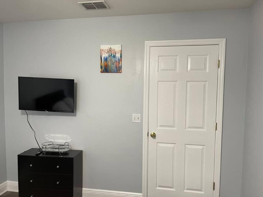 Cheerful 3-Bedrooms With Free Parking On Premises Ταλαχάσι Εξωτερικό φωτογραφία